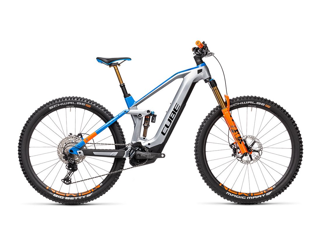 Cube Stereo Hybrid 140 HPC Actionteam 625 Nyon