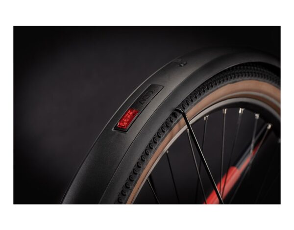 Cube Cross Hybrid Race 625 Allroad – Image 3